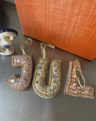Sissel Edelbo - Alphabet Ornament - J